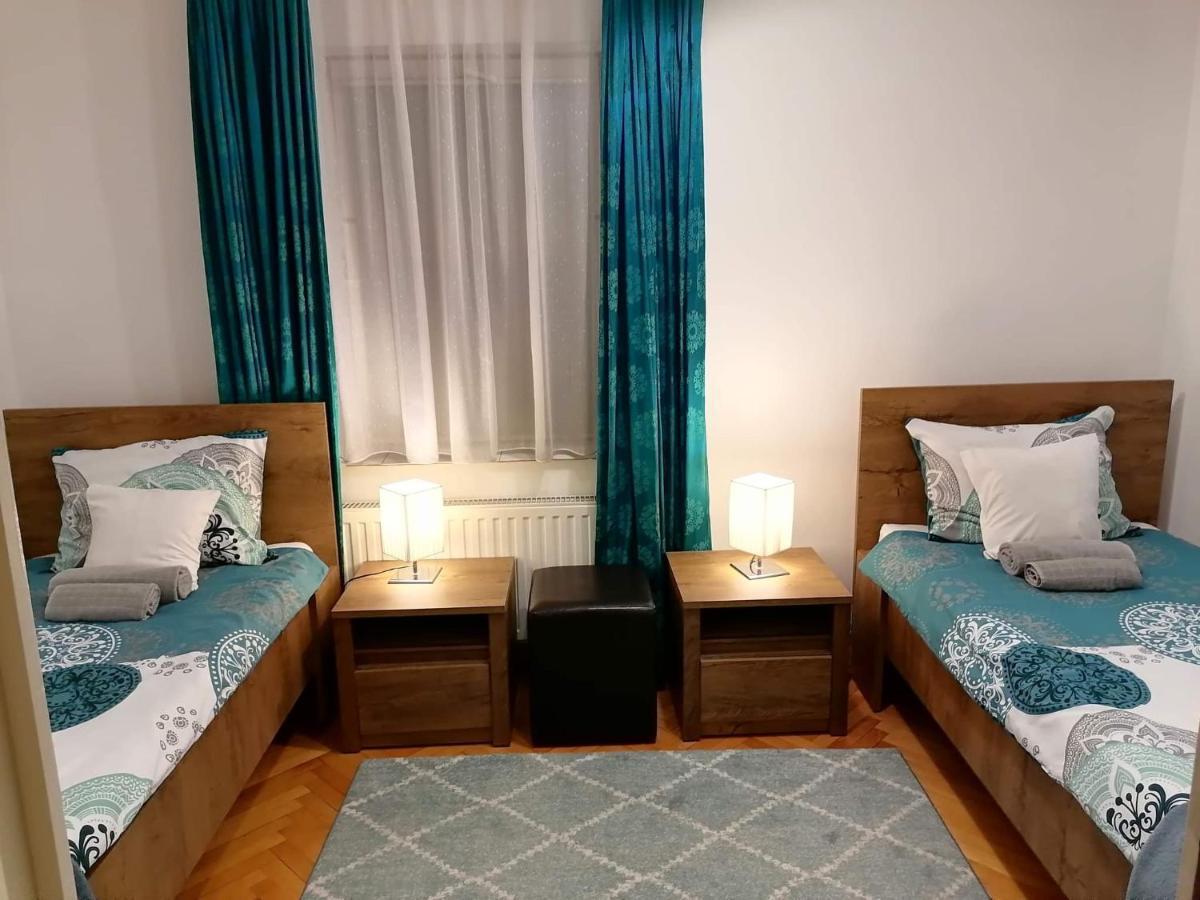 Apartament 6 Targu-Mures Bagian luar foto