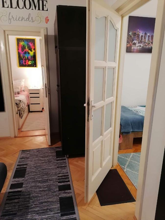 Apartament 6 Targu-Mures Bagian luar foto