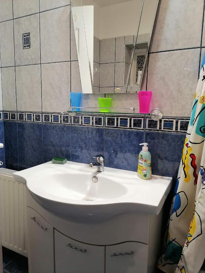 Apartament 6 Targu-Mures Bagian luar foto