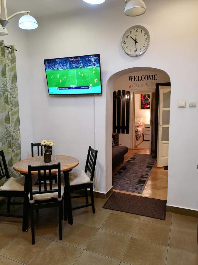 Apartament 6 Targu-Mures Bagian luar foto